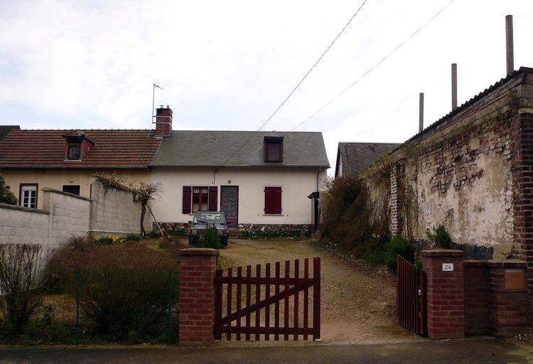 Anciennes fermes mitoyennes