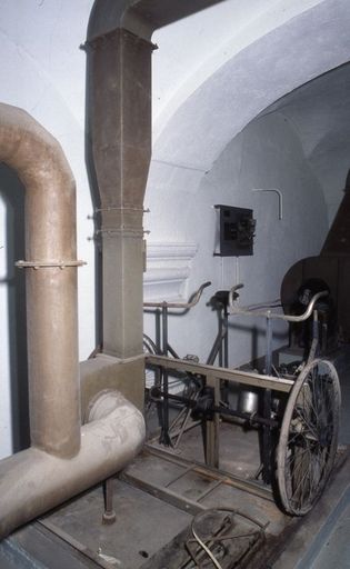 Ancien hôpital général de Valenciennes, dit hôpital du Hainaut, puis hospice et hôpital militaire (actuellement maison de retraite du Hainaut)