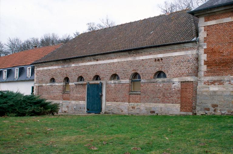 Ancien manoir, puis ferme du château à Bertangles