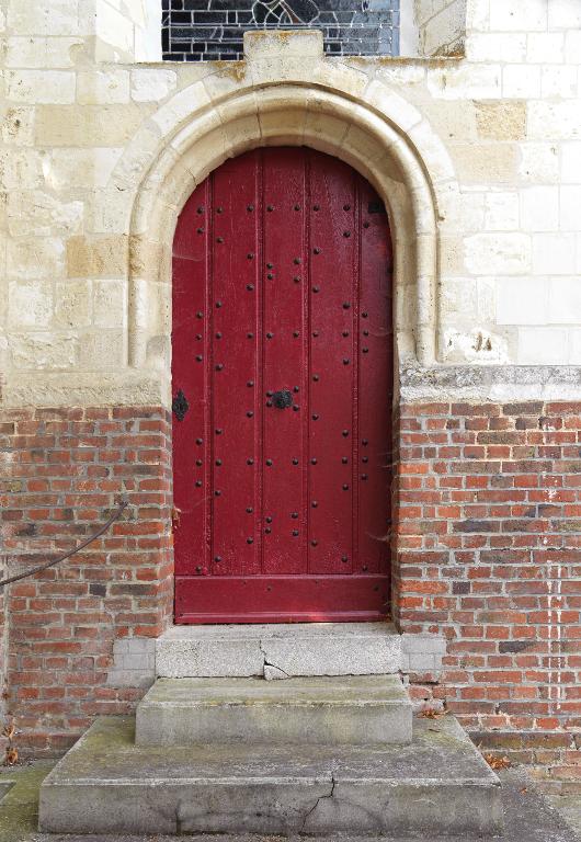 Eglise paroissiale et ancien cimetière Saints-Fuscien, Victoric et Gentien de Sains-en-Amiénois