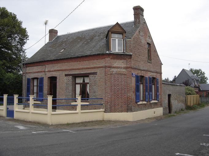 Ancien magasin de commerce