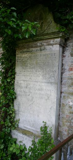 Tombeau (stèle funéraire) de la famille Cardonnet-Varon