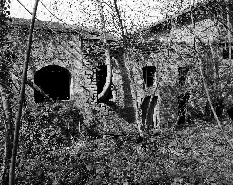 Ancienne usine de papeterie Obry et Cie, puis Bernard et Cie, puis Cauvin Yvose, puis S.A. des Pâtes à papier de la Somme