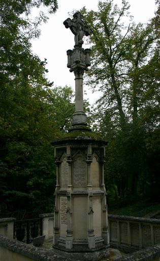 Monument sépulcral du Chapitre de la Cathédrale