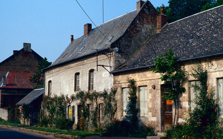 Les maisons et les fermes du canton de Wassigny