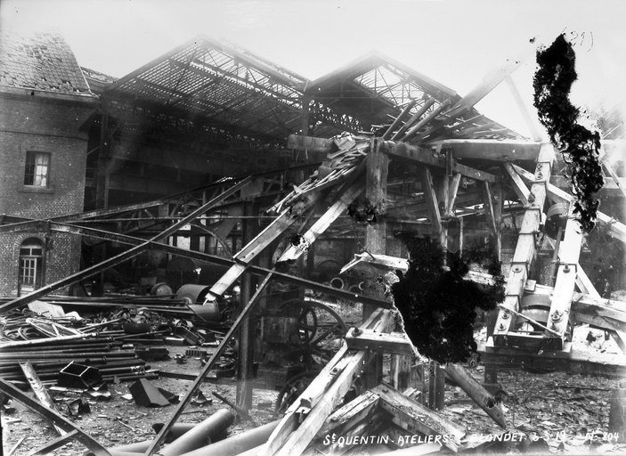 Ancienne usine de construction mécanique Jules Lecointe, puis Lecointe Frères et Villette, puis Société Anonyme de Constructions Mécaniques de Saint-Quentin (vestiges)