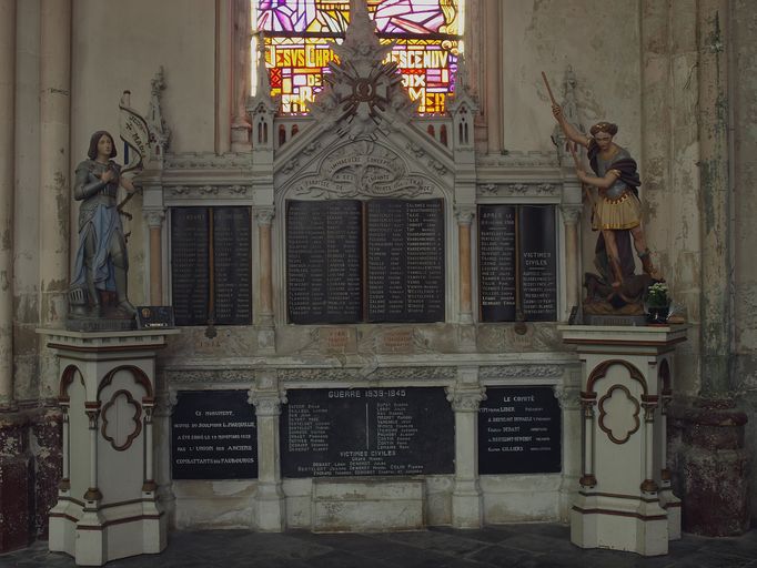 Monument aux morts des deux guerres mondiales