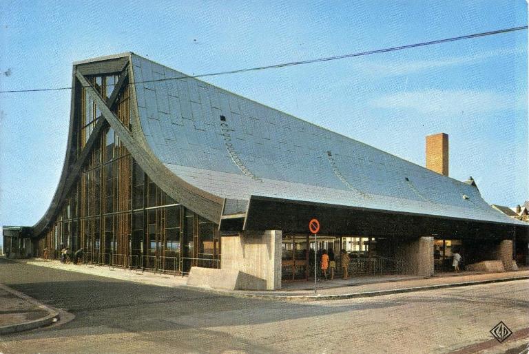 Les piscines des Trente Glorieuses