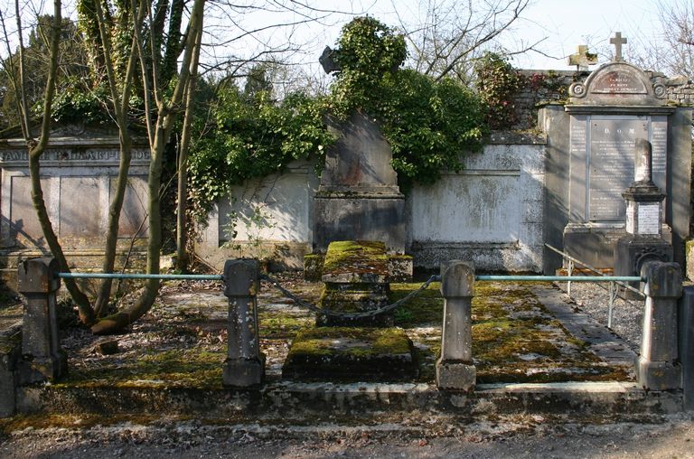 Enclos funéraire de la famille Mancel