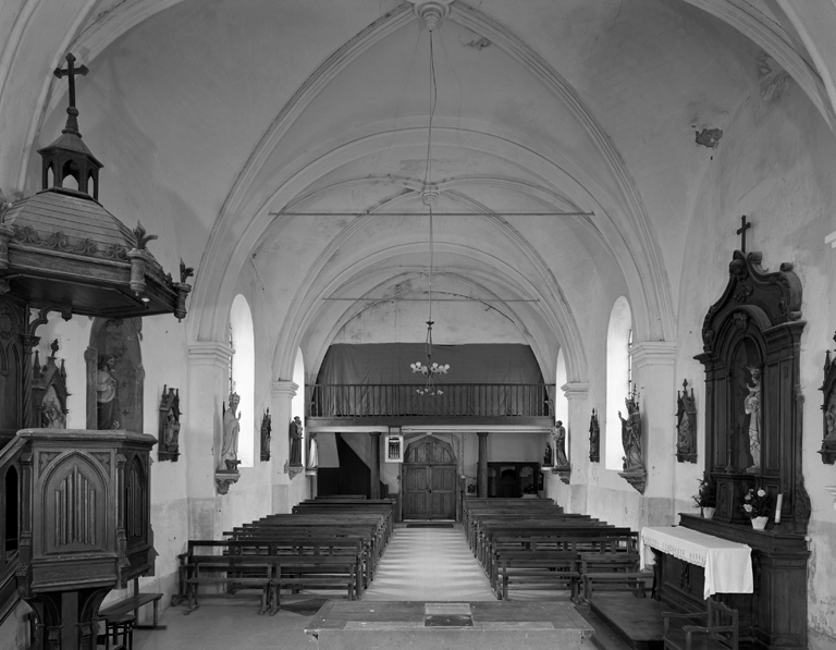 Ancien prieuré-cure de chanoines de Prémontré, église paroissiale Saint-Pierre et Saint-Paul de Dorengt