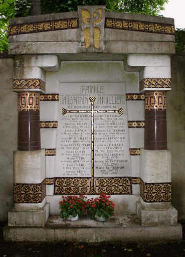 Monument sépulcral de la famille de l'entrepreneur Tattegrain-Thuillier