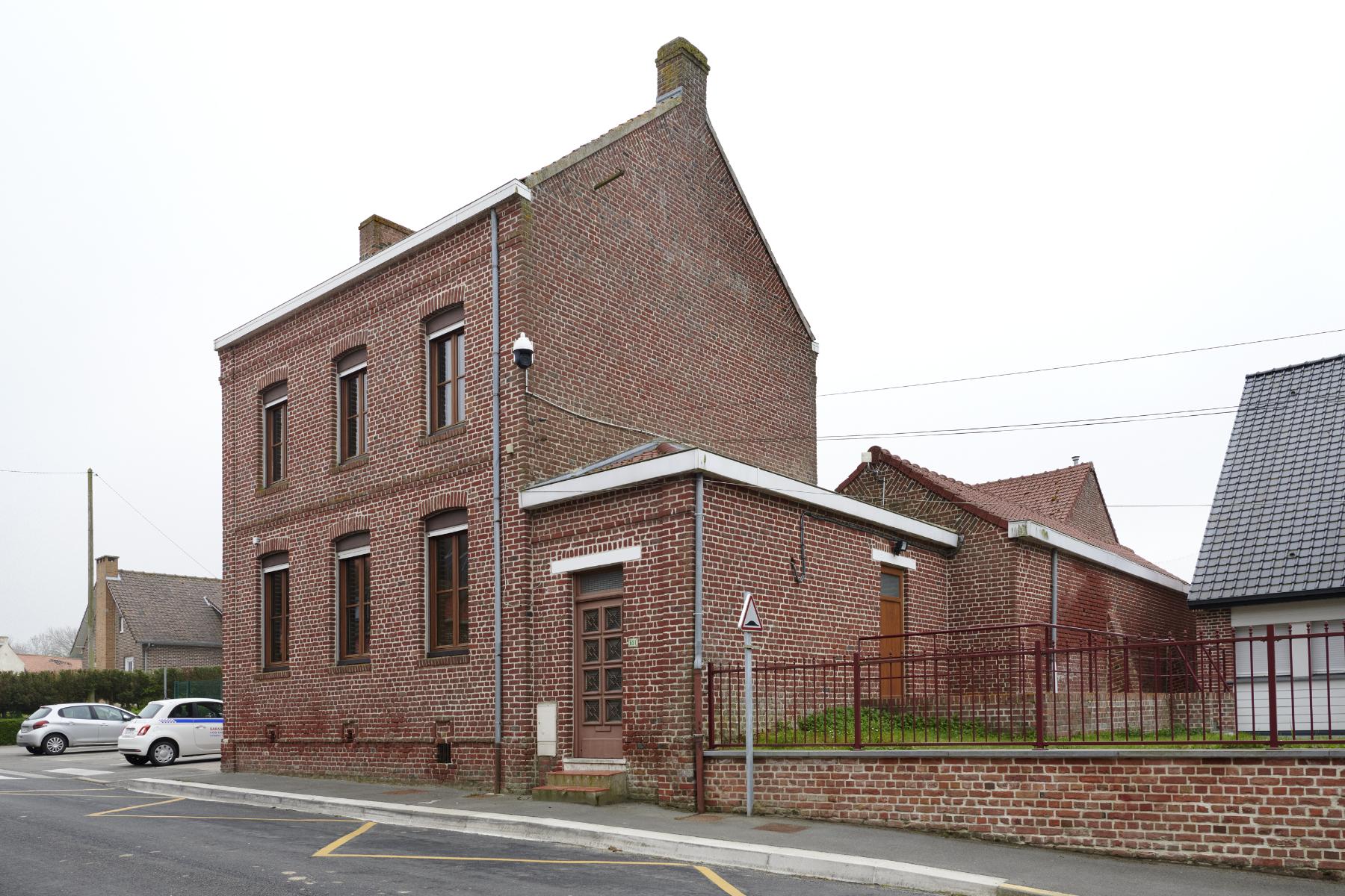Ancienne école de filles et logement, actuellement école primaire d’Hardifort