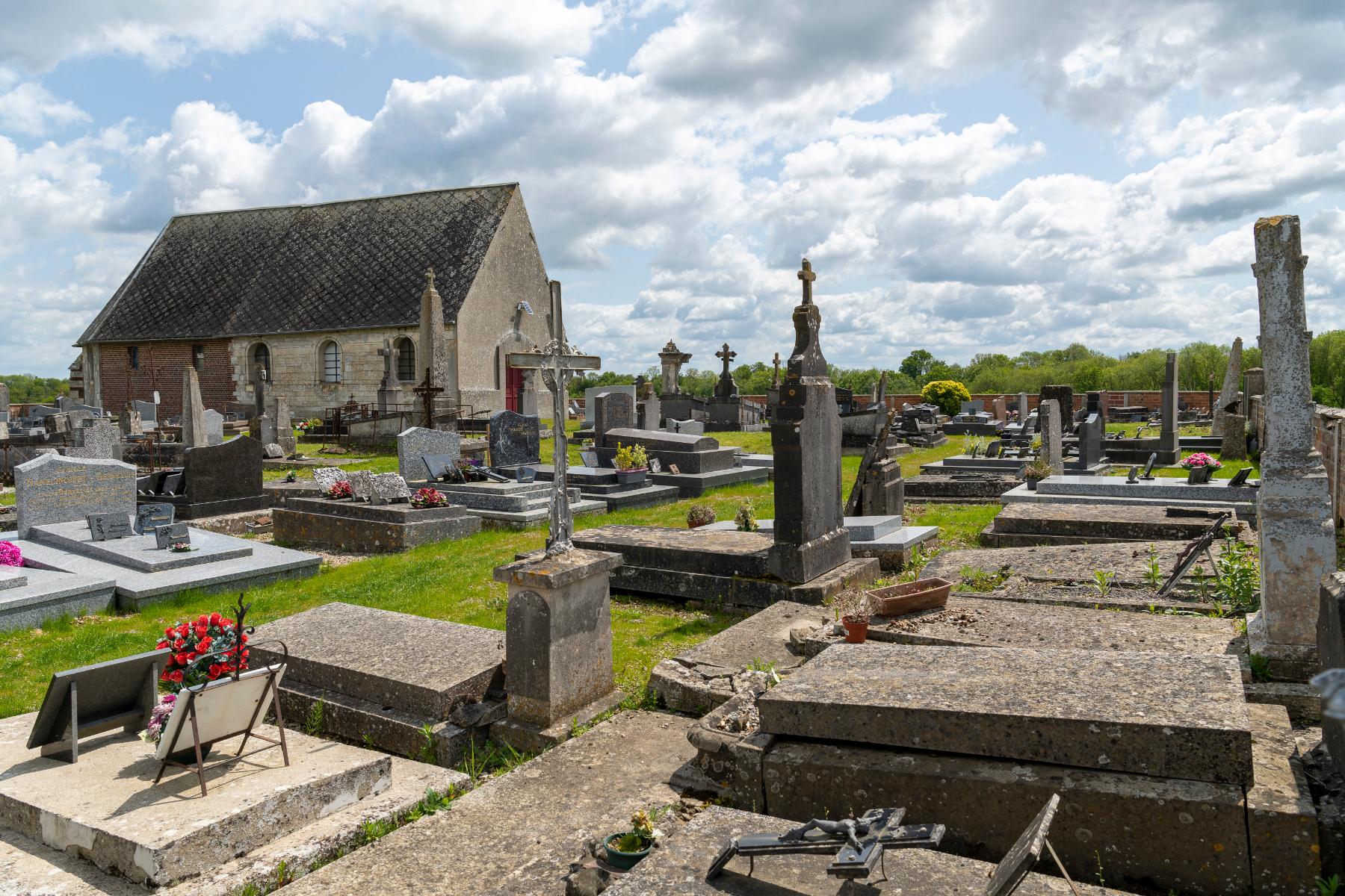 Ancien cimetière paroissial puis communal