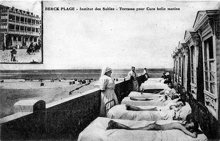 Ancien hôtel de voyageurs dit grand hôtel Métropole, puis hôtel du Centre, devenu hôpital marin dit institut Notre-Dame-des-Sables (détruit)