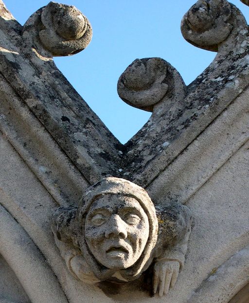 Tombeau (stèle funéraire) des familles Dault-Demoyencourt, Guilbert-Dault et Dault-Tassencourt