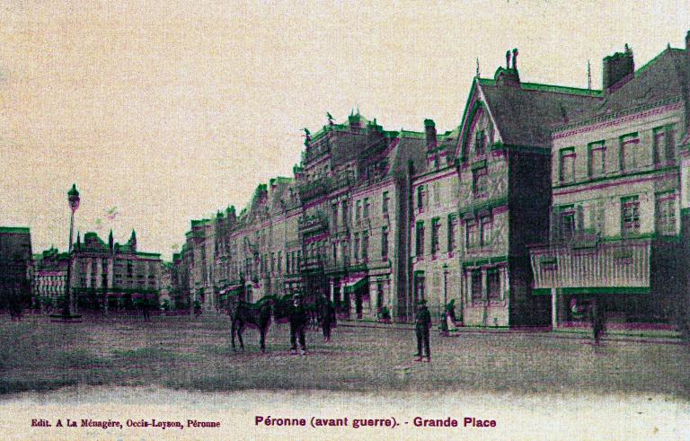 Grande place de Péronne