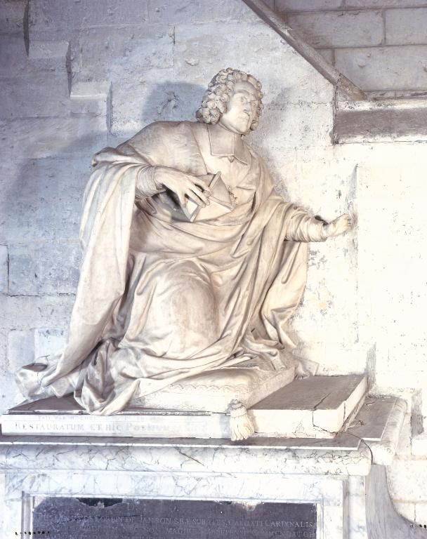 Monument funéraire (statue) de Monseigneur Toussaint de Forbin-Janson