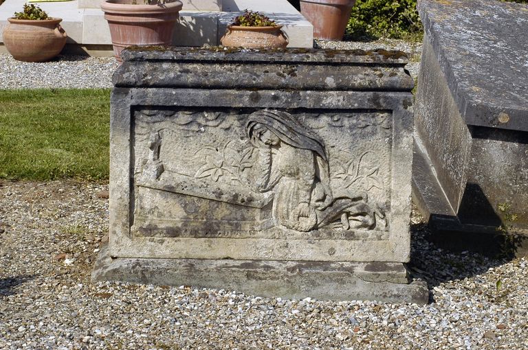 Cimetière communal de Sains-en-Amiénois