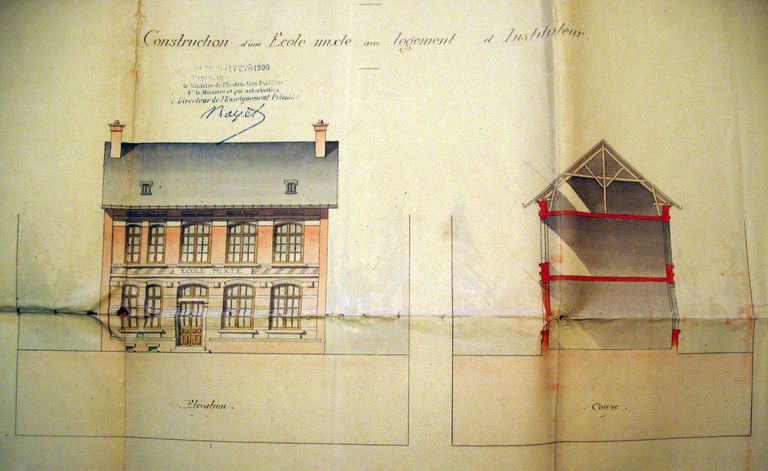 École primaire mixte et mairie de Franqueville, devenue mairie et logement