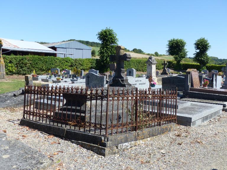 Le cimetière de Vaux-sur-Somme