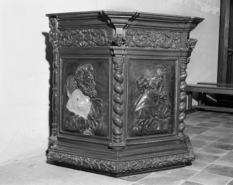 Chaire à prêcher