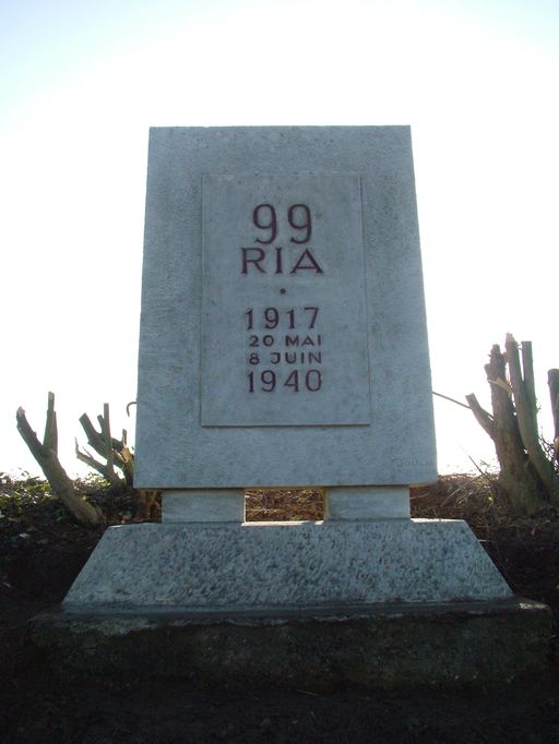 Monument du 99e Régiment d'Infanterie Alpine à Filain