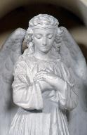 Statuettes du maître-autel (en pendant) : anges adorateurs