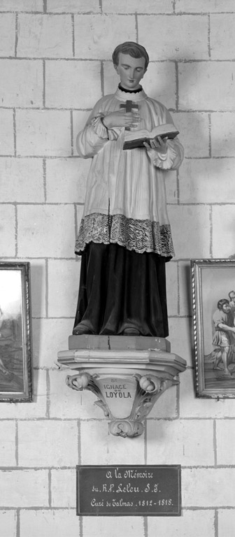 Ensemble en plâtre de la maison Delahaye : 7 statues de saints ou saintes , groupe sculpté de la Charité de saint Martin