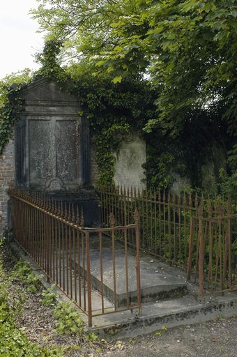 Tombeau (stèle funéraire) Dinouard-Boidin