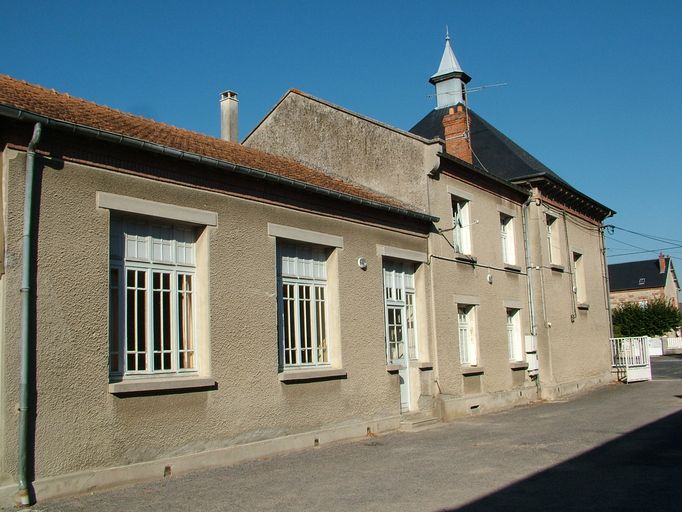 Mairie et ancienne école primaire de Pontavert