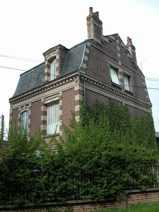 Ancienne usine de mise en bouteilles Les Sources de Fontaine-Bonneleau