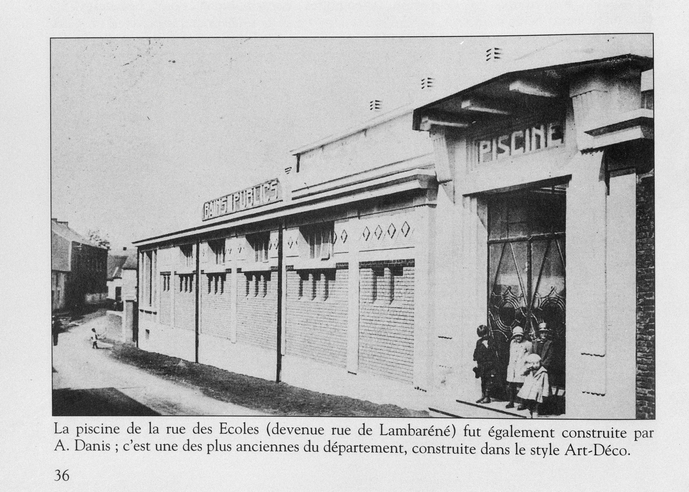 Anciens bains-douches et piscine