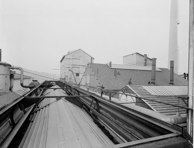 Ancienne sucrerie de betteraves Mils et Cie, puis SA Sucrière de Berneuil-sur-Aisne, puis Sucrerie et Distillerie de l'Aisne