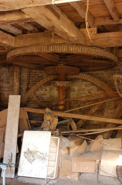 Ancien moulin à farine d'Escames, devenu ferme