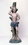 Statue (demi-nature) : saint Sébastien