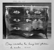 Oeuvre classée M.H. Estampille de CM Saunier, 18e siècle. Photographie des archives du Patrimoiine, bureau des objets mobiliers.