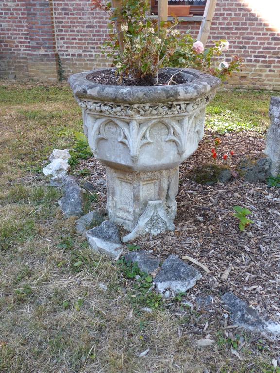 Le mobilier de l'église de la Nativité de Saint-Jean-Baptiste à Villers-Bretonneux