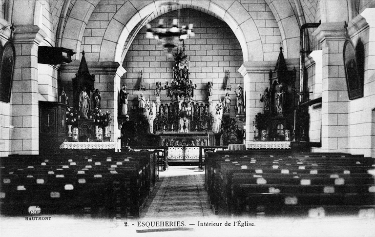 Eglise paroissiale fortifiée Saint-Martin d'Esquéhéries