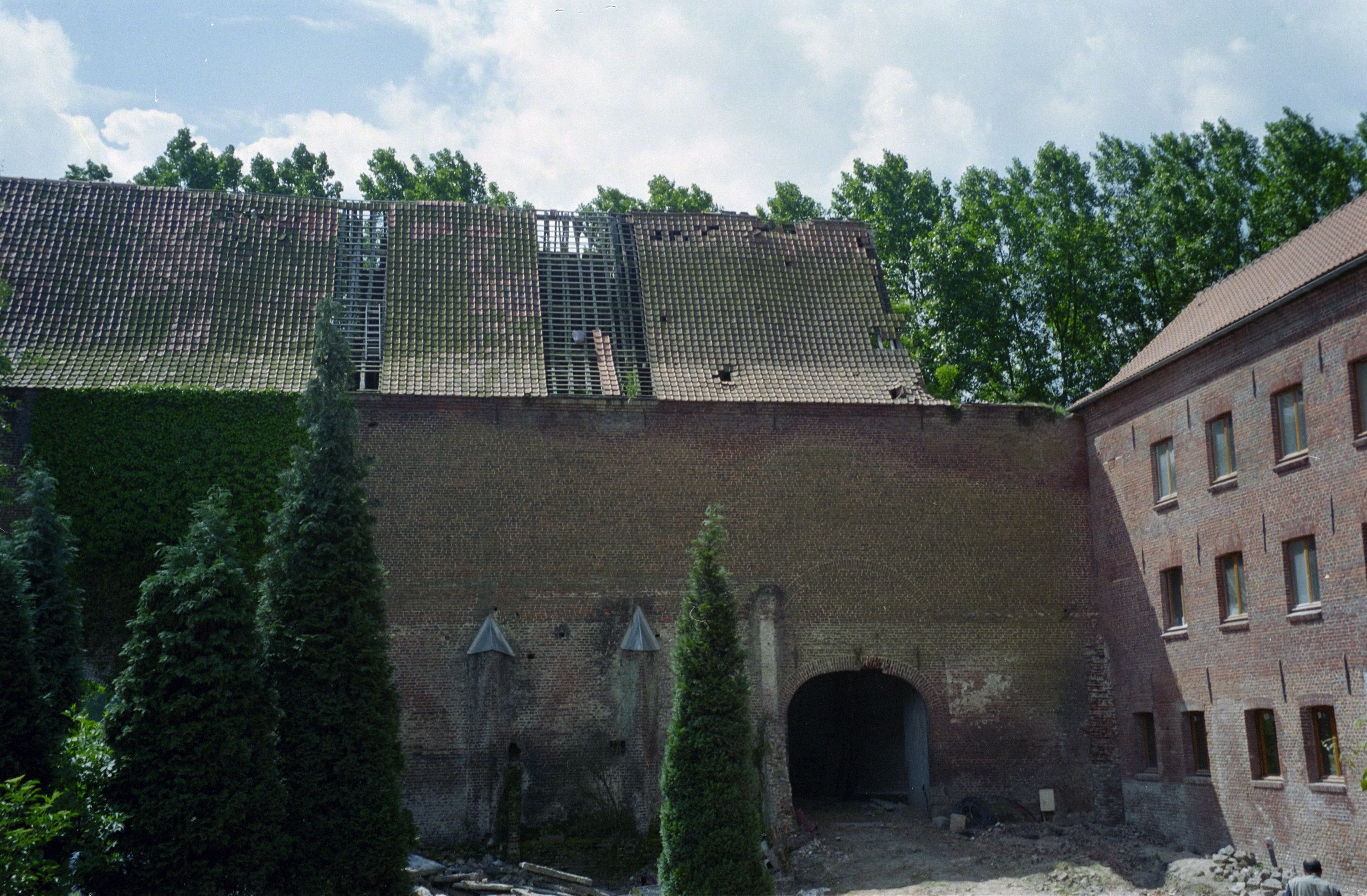 Ferme d'abbaye dite Ferme de Canchomprez, actuellement maison