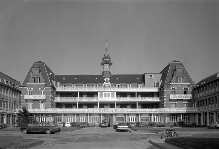 Hôpital marin dit institut orthopédique Saint-François-de-Sales, puis institut Calot