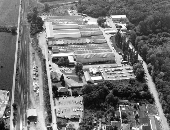 Ancienne usine de produits chimiques Auguste Choisy, puis de la S.A. des produits chimiques de Chevrières, devenue usine de chaudronnerie Krieg et Zevy Industries