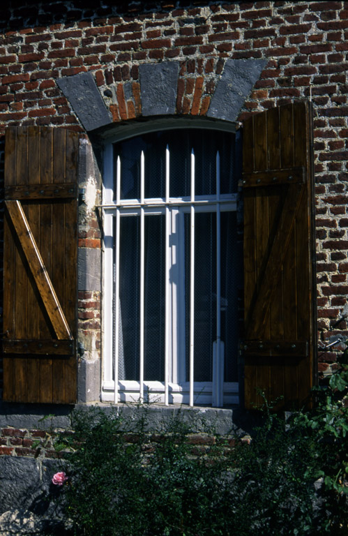 Ancien presbytère de Barzy-en-Thiérache