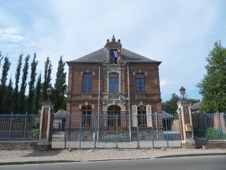 Mairie et ancienne école primaire mixte de Frémontiers