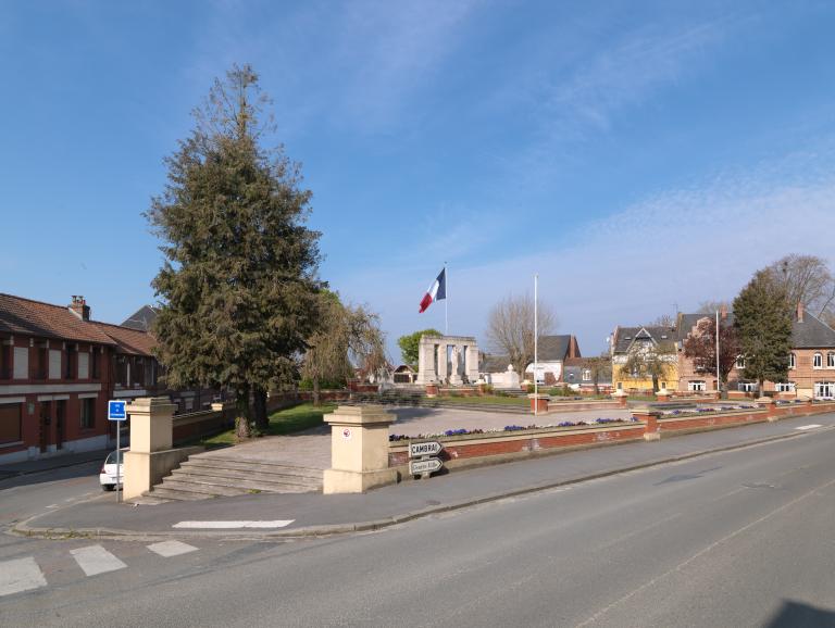 Monument aux morts d'Albert