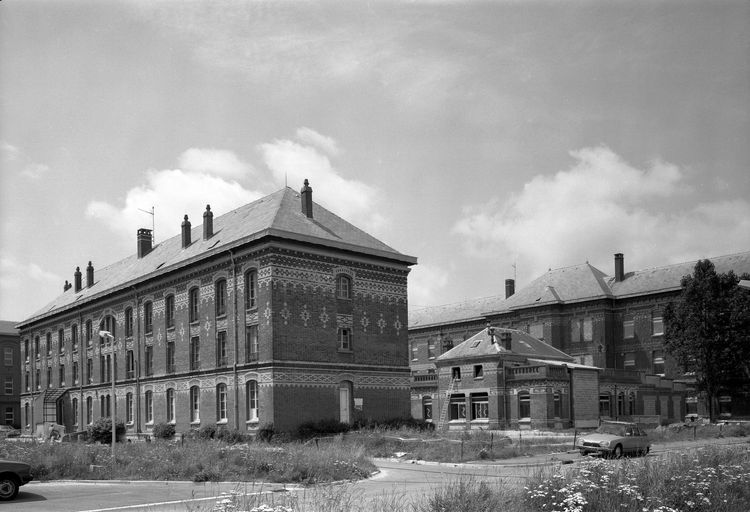 hôpital marin dit hôpital Napoléon, puis grand hôpital maritime