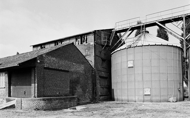 Ancienne usine de produits pour l'alimentation animale (sécherie) de la SA Sucrerie et Distillerie de Francières