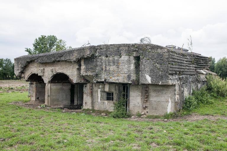 Casemate à personnel 75