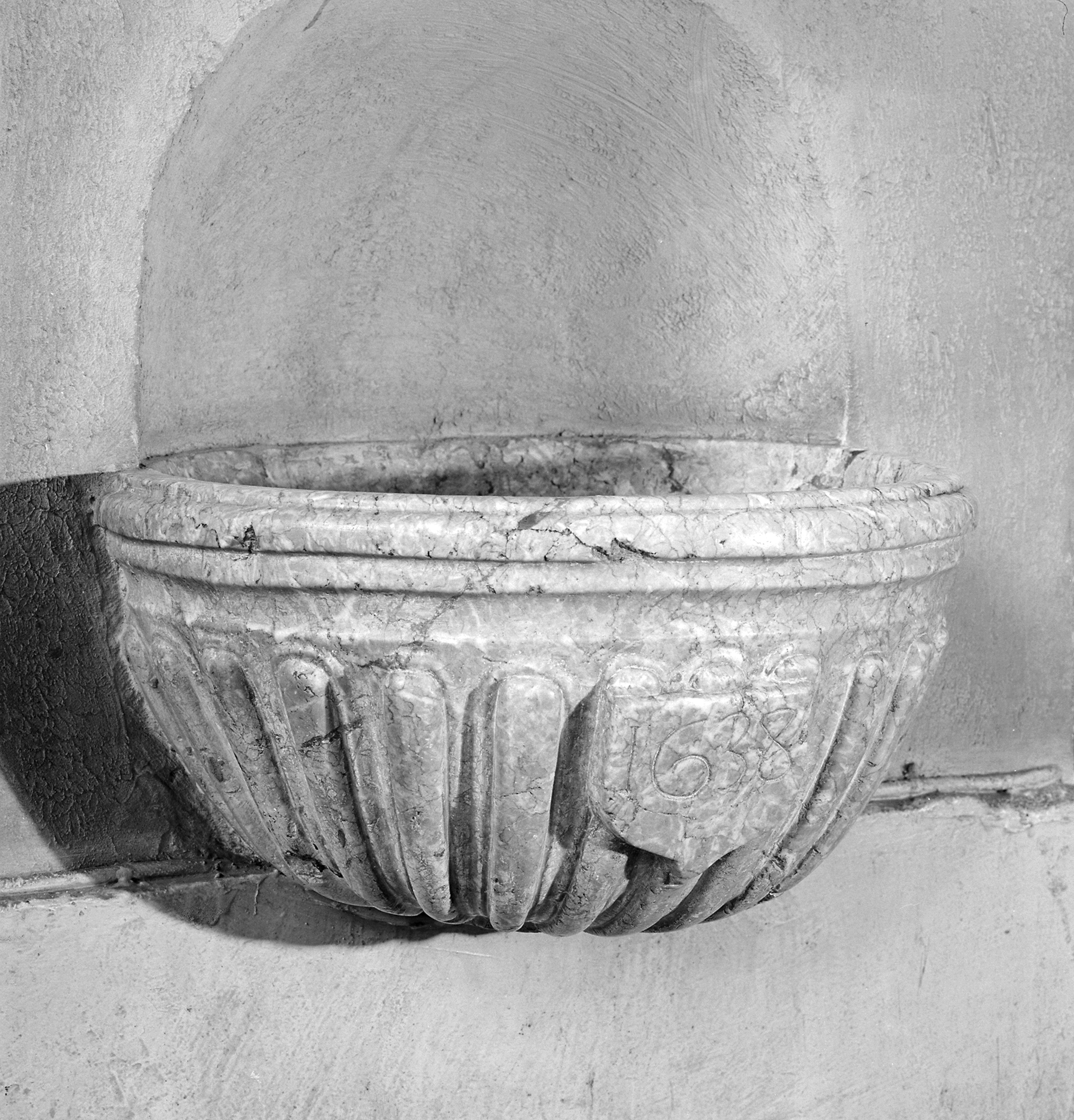 Fonts baptismaux, bénitier