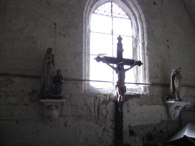 Eglise paroissiale Saint-Jean-Baptiste de Favières et son cimetière