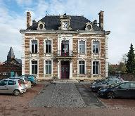 Ancienne maison de directeur, devenue mairie de Flixecourt